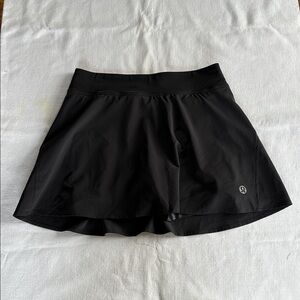 Lululemon Lightweight High-Rise Tennis Skirt Black 6